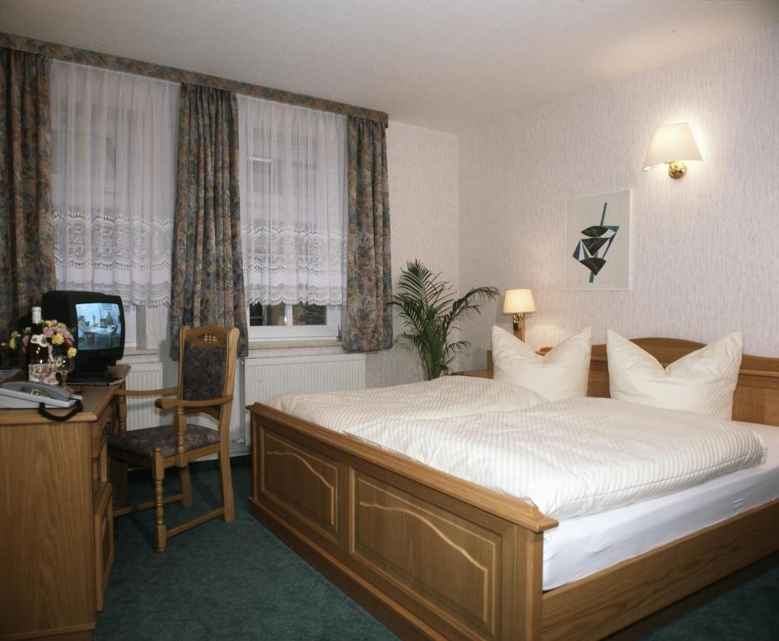 Hotel Zum Kanzler Stolberg  Exterior photo